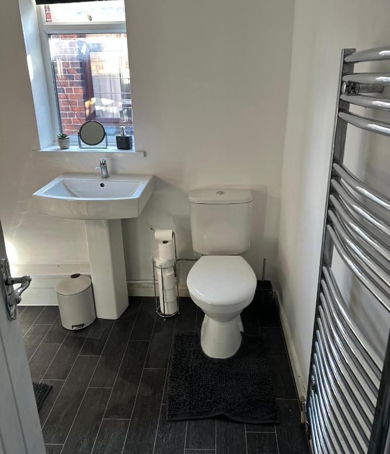 Tiye Estates Short Stay Stoke-on-Trent Esterno foto