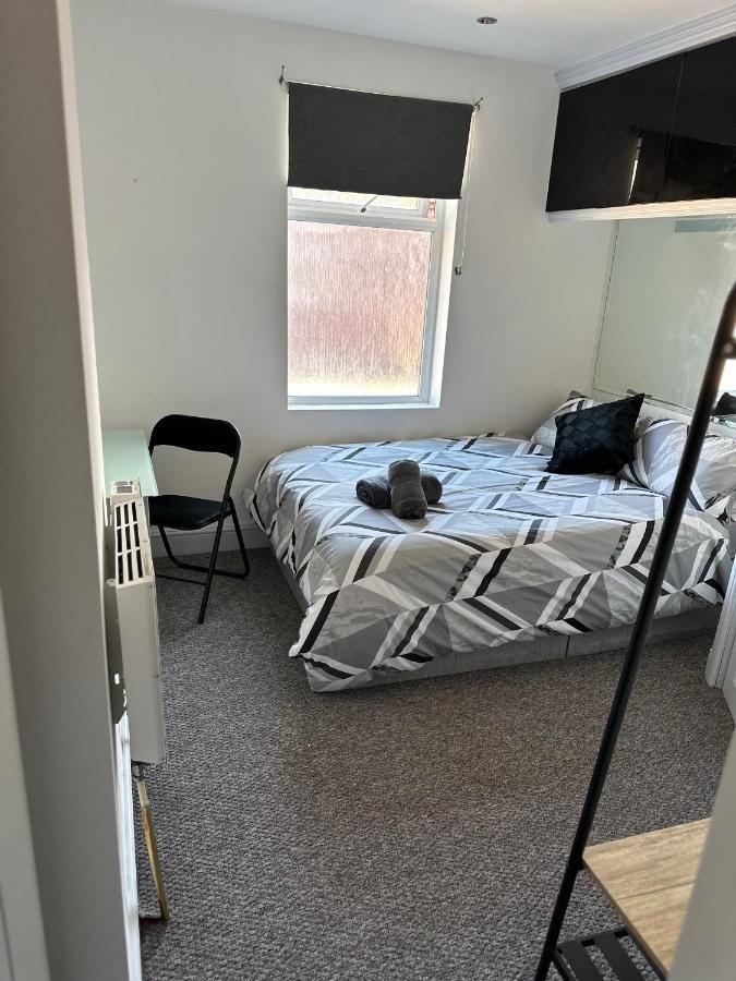 Tiye Estates Short Stay Stoke-on-Trent Esterno foto