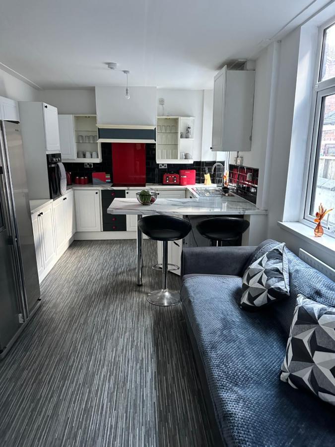 Tiye Estates Short Stay Stoke-on-Trent Esterno foto