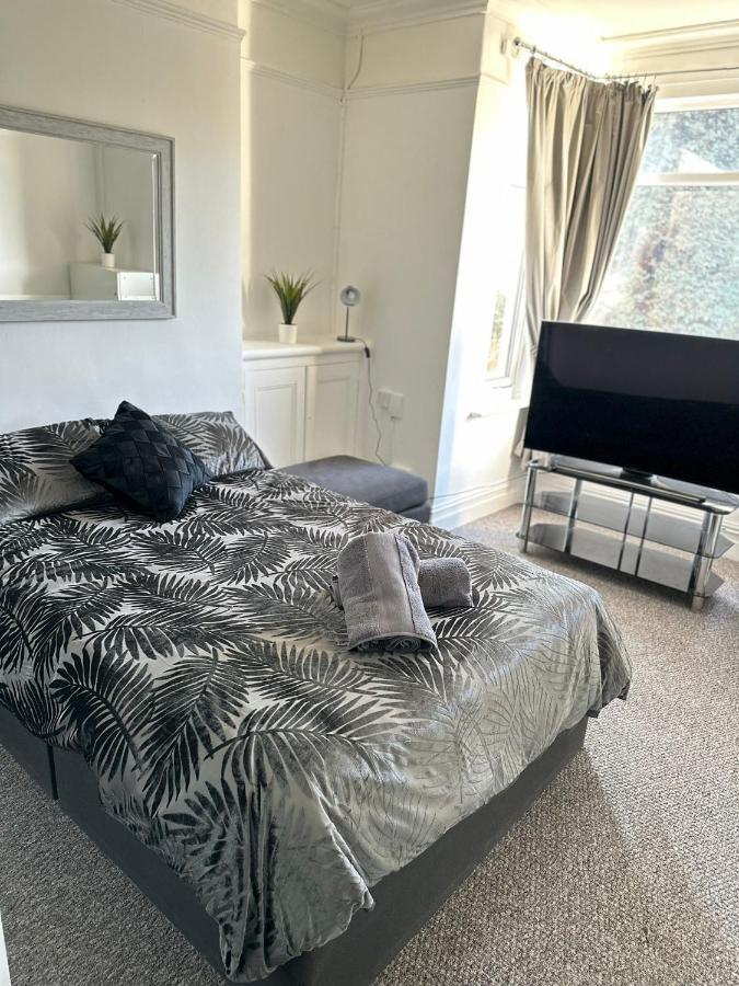Tiye Estates Short Stay Stoke-on-Trent Esterno foto